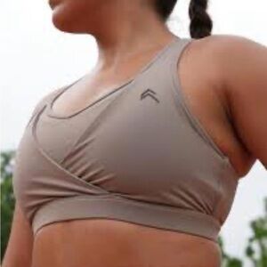 Oner Active Unified Layered Sports Bra size small brand new